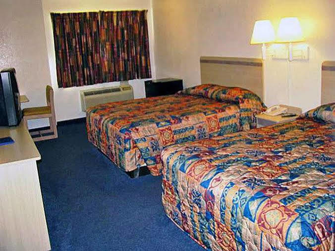 Motel 6-Lawrence, Ks Exterior photo